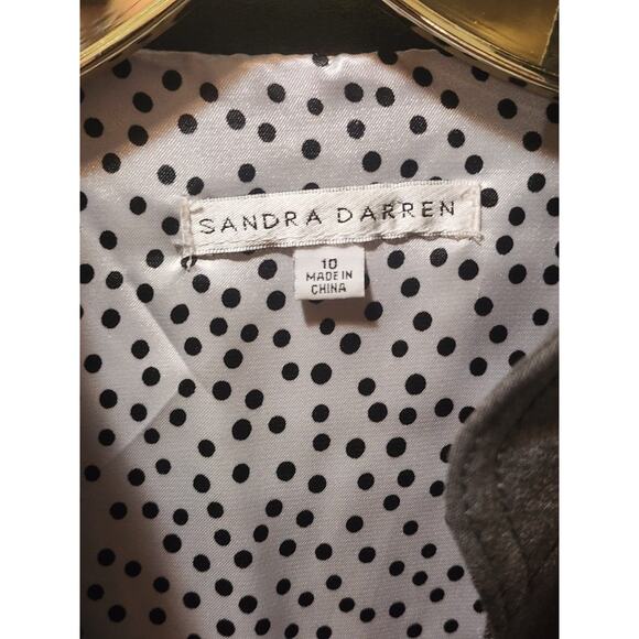 Sandra Darren Knee Length Dress Career Gray Size 10 Workwear Belted V Neck - Picture 3 of 8